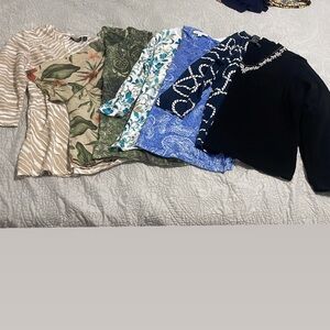 Bundle of 6 casual tops ladies woman blouses pullovers tops in size L. Like new.